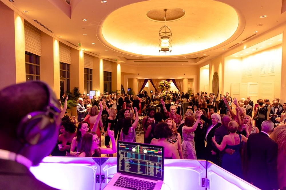 Top DJ Equipment Every Corporate Event DJ Should Have